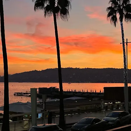 Paradou On The Beach, Amazing View, 3 Beds Antibes