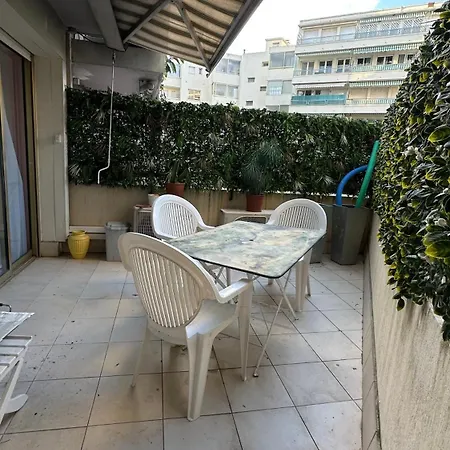 Paradou On The Beach, Amazing View, 3 Beds Appartamento